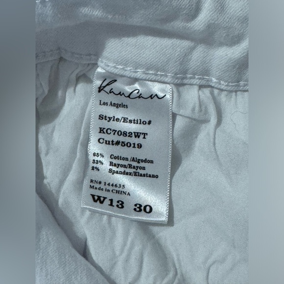 KanCan distressed cuffed shorts. Size 13/30 - Picture 4 of 6